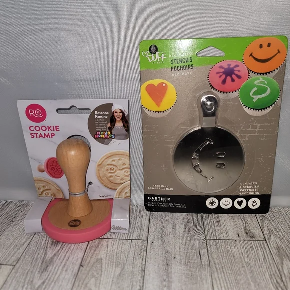 Wilton Kitchen New Rosanna Pansino Cookie Stamp Duff Goldman